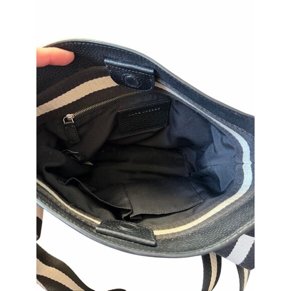 MARC JACOBS Gotham City Bucket Leather Bag Black - Picture 8 of 16